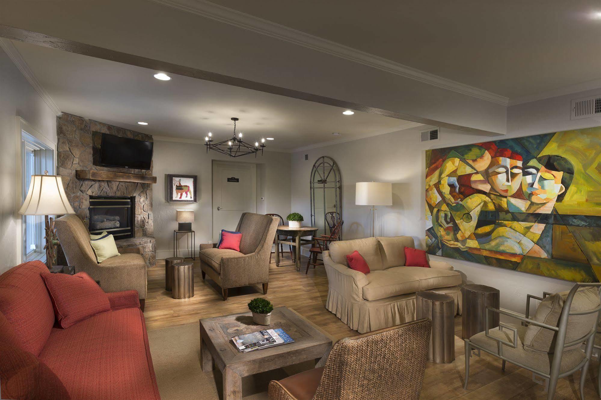 Motel 200 Main By Old Edwards Hospitality 2*